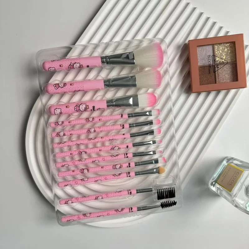 Hello Kitty 12 Parçalı Makyaj  - Beauty Makeup Kit incelemesi ve fiyatı