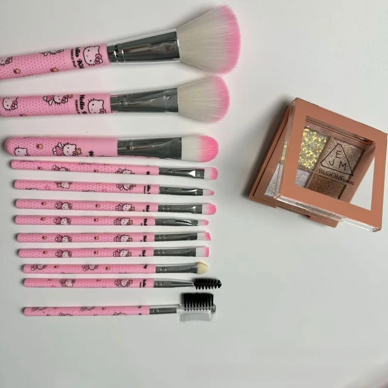 Hello Kitty 12 Parçalı Makyaj  - Beauty Makeup Kit incelemesi ve fiyatı